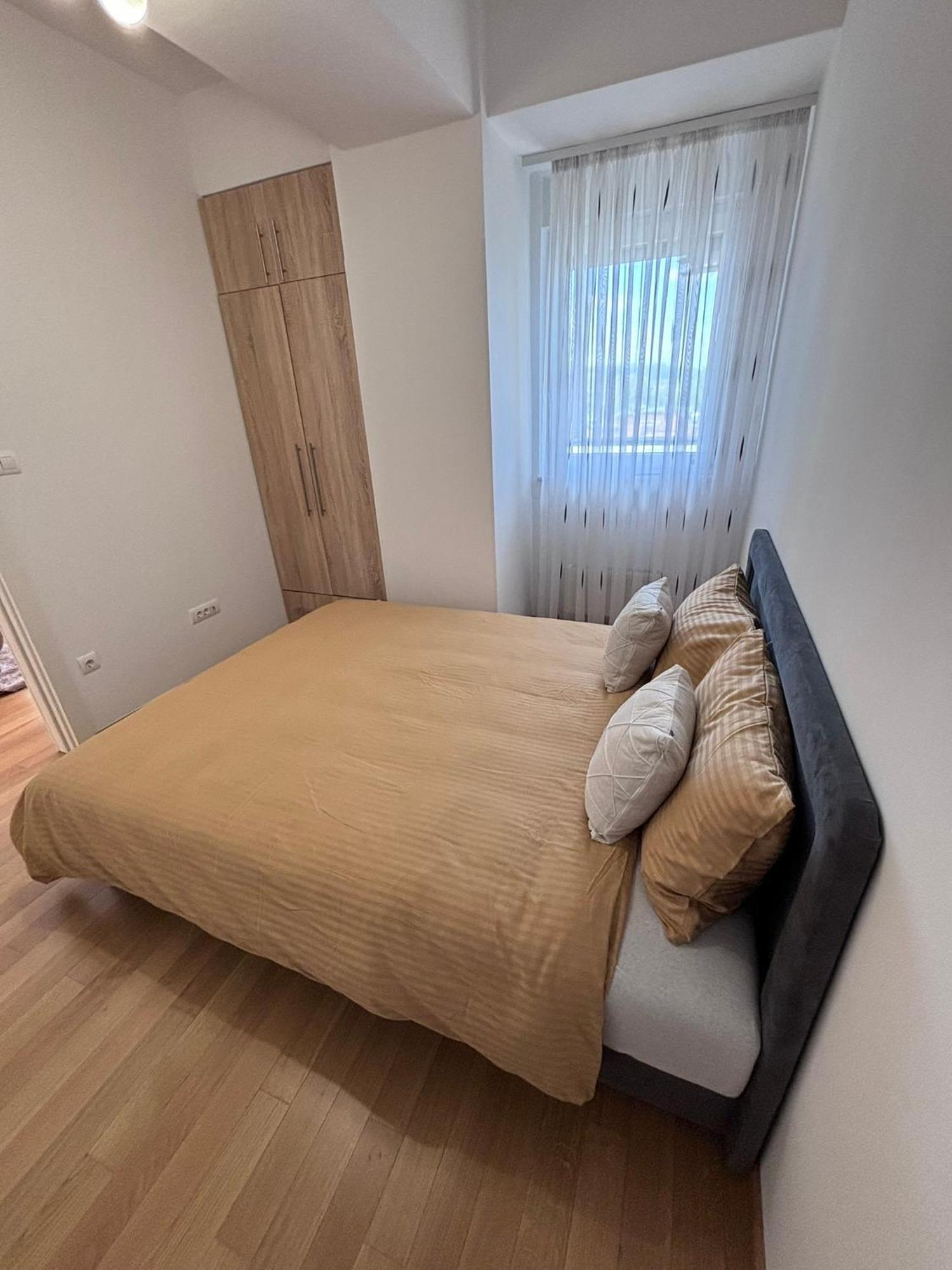R-Residency Tower Appartement Banja Luka Buitenkant foto